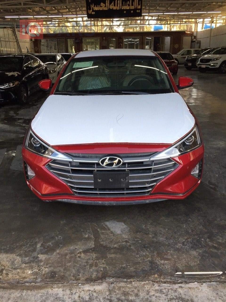 هیوندای ئەلەنترا